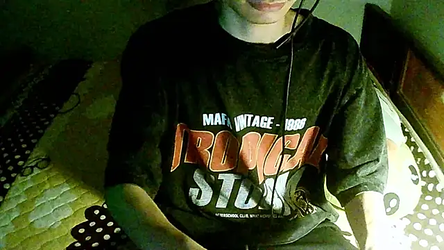 Kangc369 online show from May 1, 6:24 pm