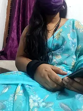 Snapshot of sweetylove01 chatting on June 9, 5:58 pm sweetylove01 online show from June 9, 5:58 pm