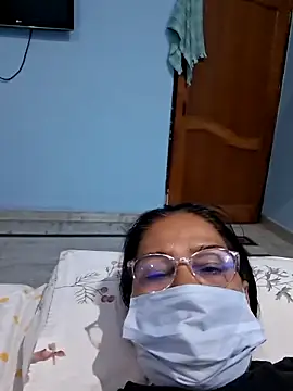 Snapshot of Shalini3456 chatting on May 31, 2:17 am Shalini3456 online show from May 31, 2:17 am