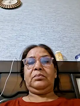 Snapshot of Shalini3456 chatting on April 28, 6:12 pm Shalini3456 online show from April 28, 6:12 pm