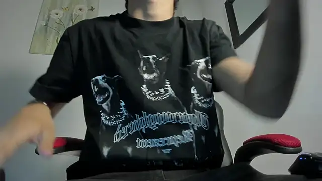 ryanlatiin online show from April 22, 5:14 am