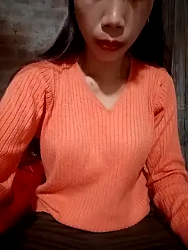 Elena Mia online show from April 24, 8:33 pm