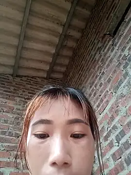Elena Mia online show from May 20, 10:51 pm