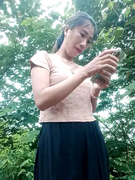 Snapshot of Elena_Mia chatting on July 16, 11:13 pm Elena Mia online show from July 16, 11:13 pm