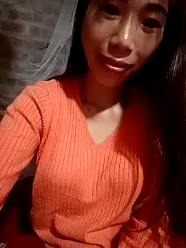 Elena Mia online show from May 9, 8:56 pm