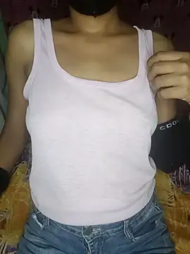 Snapshot of Rashmika__Rouni chatting on May 11, 8:50 pm Rashmika Rouni online show from May 11, 8:50 pm