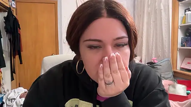 idkletsavoideverything online show from May 2, 4:01 pm