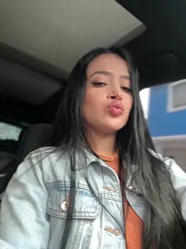 Sara fun online show from March 13, 3:06 pm