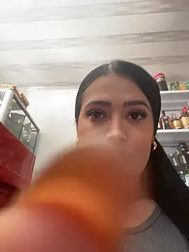 Sara fun online show from December 15, 4:24 pm