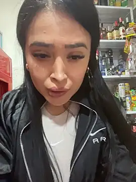 Sara fun online show from December 13, 8:04 pm