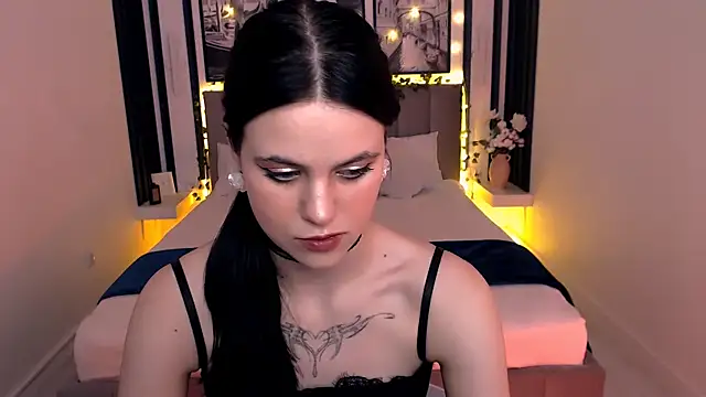  Scarlett Lee  online show from April 16, 11:22 am