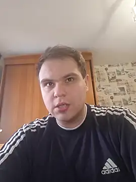 Glowing Diamant online show from April 22, 11:39 am