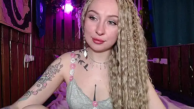 Mimi-Deep online show from May 13, 5:25 am