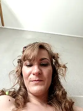 Snapshot of AnnieNet chatting on July 13, 12:26 pm AnnieNet online show from July 13, 12:26 pm