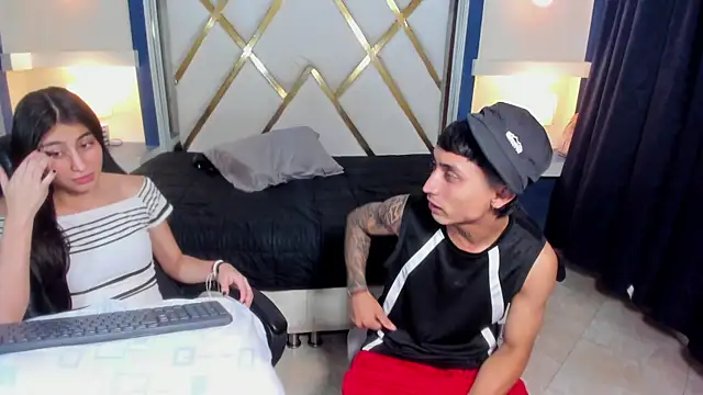 ariana club online show from April 15, 1:59 pm