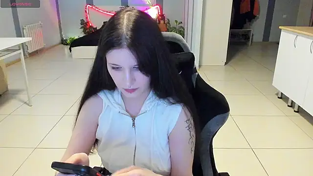Snapshot of xo_Spirit chatting on June 11, 3:53 pm xo Spirit online show from June 11, 3:53 pm