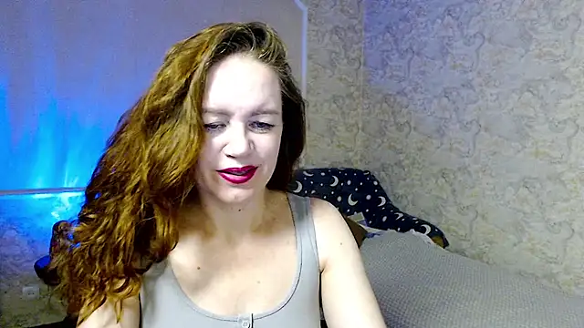 Snapshot of Fern_Lust chatting on July 9, 4:39 pm Fern Lust online show from July 9, 4:39 pm
