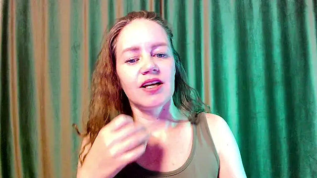 Fern Lust online show from April 30, 2:46 pm
