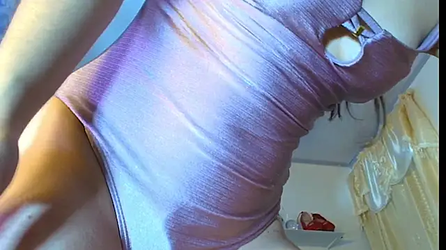 Sussan Oconell online show from June 4, 1:05 pm
