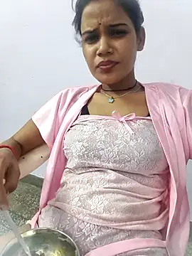 Snapshot of Dimple-Shah chatting on July 28, 9:03 pm Dimple-Shah online show from July 28, 9:03 pm