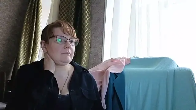 Snapshot of Miss_SandraX chatting on June 17, 3:55 pm Miss SandraX online show from June 17, 3:55 pm