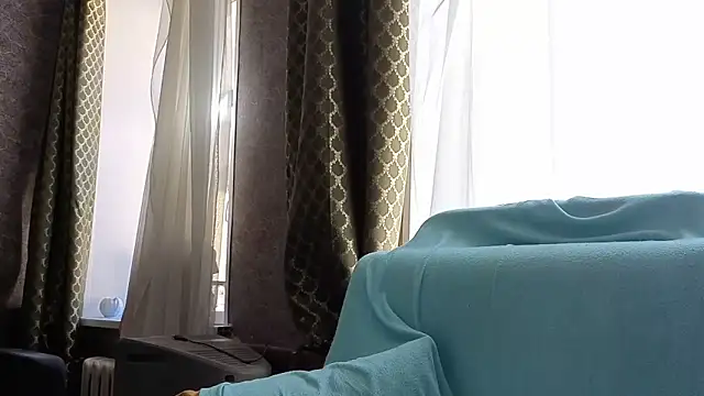 Snapshot of Miss_SandraX chatting on June 20, 12:32 pm Miss SandraX online show from June 20, 12:32 pm