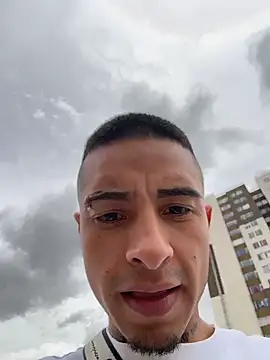 willclayy online show from June 14, 4:41 pm