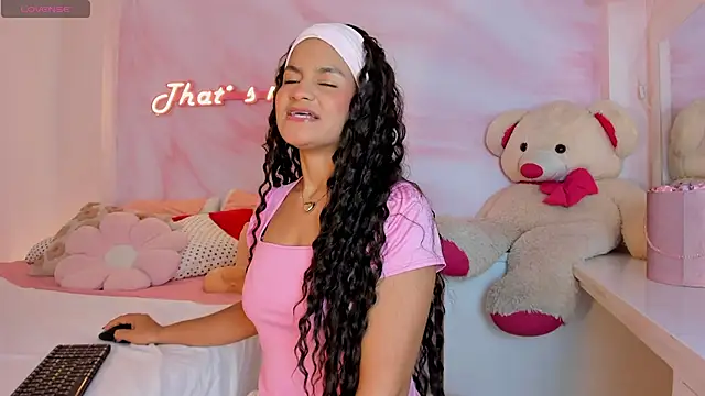Marilyn Mulata online show from July 21, 6:53 pm