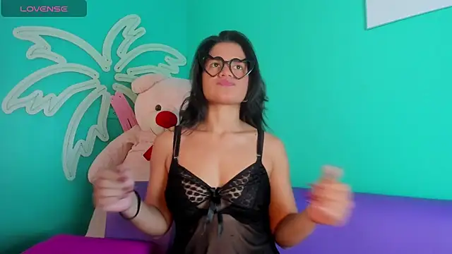 Snapshot of Marilyn_Mulata chatting on April 27, 6:50 pm Marilyn Mulata online show from April 27, 6:50 pm