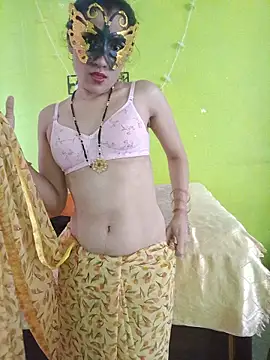 Snapshot of Sexy_Hena_69 chatting on June 4, 9:14 am Sexy Hena 69 online show from June 4, 9:14 am