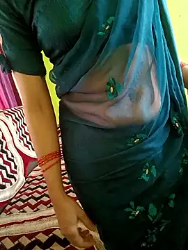 Sexy Hena 69 online show from April 18, 9:00 am