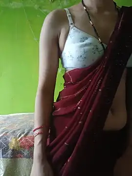 Snapshot of Sexy_Hena_69 chatting on June 3, 9:10 am Sexy Hena 69 online show from June 3, 9:10 am