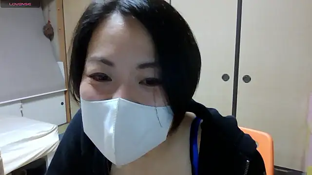 rin2432 online show from May 15, 2:15 pm