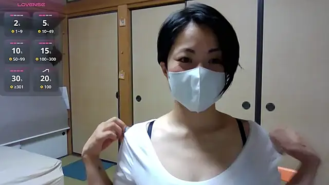 rin2432 online show from May 17, 2:28 pm