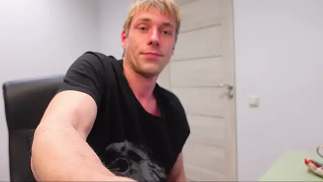 Richard Hards online show from April 23, 8:54 pm