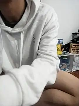 AoA-BoyStudent online show from April 15, 6:12 pm