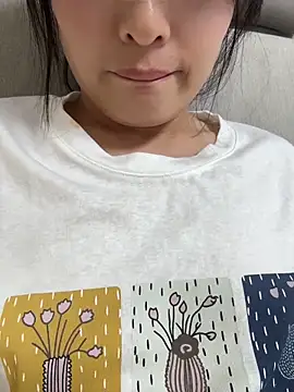 Snapshot of Faye-baby chatting on June 20, 5:40 pm Faye-baby online show from June 20, 5:40 pm