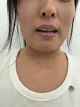 Snapshot of Faye-baby chatting on July 19, 1:30 pm Faye-baby online show from July 19, 1:30 pm