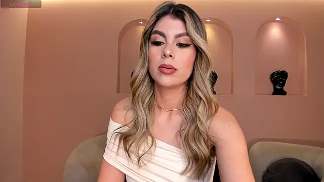 MiaSilvaX online show from May 27, 11:28 am