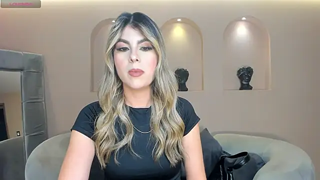 MiaSilvaX online show from May 28, 11:16 am