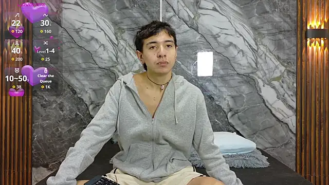 Snapshot of NoahWalker__ chatting on July 4, 11:16 am NoahWalker online show from July 4, 11:16 am