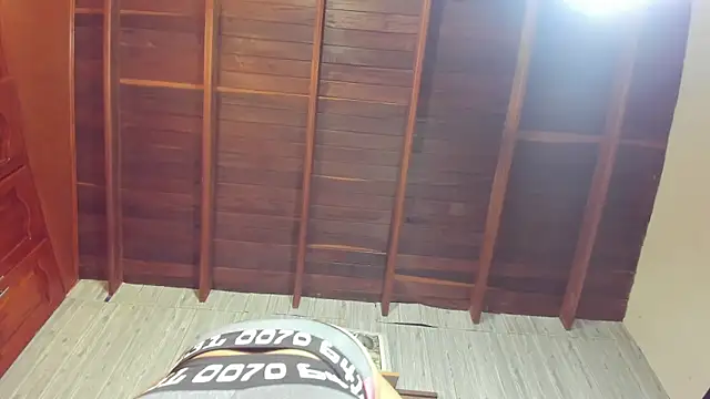 Luna  Cortez online show from May 9, 2:31 pm