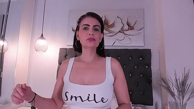 Snapshot of Sofi_Smit chatting on May 4, 12:19 pm Sofi Smit online show from May 4, 12:19 pm