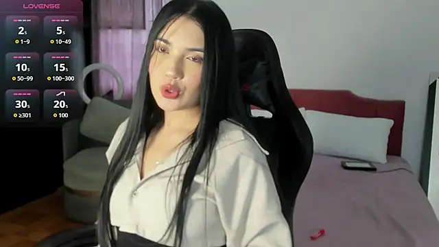  hanna gomez online show from May 7, 1:47 pm