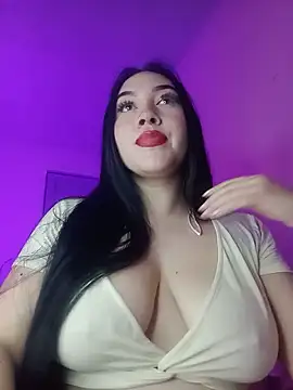 Sophie col online show from June 6, 9:20 pm