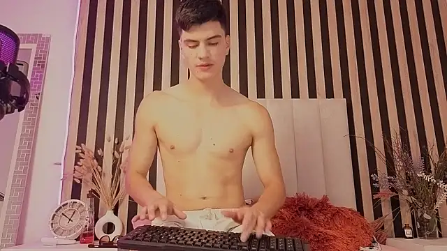LeoTease online show from May 1, 7:19 pm