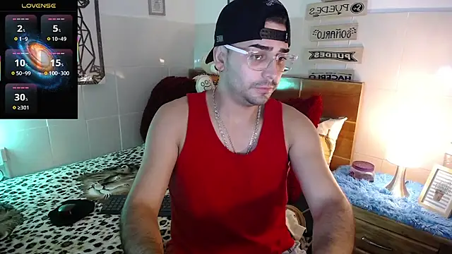 andders  online show from June 17, 1:49 am