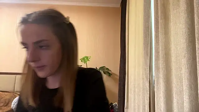 Snapshot of selianderol chatting on July 12, 8:04 am selianderol online show from July 12, 8:04 am