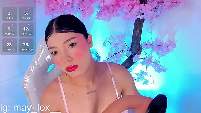 May Fox  online show from May 16, 4:11 am