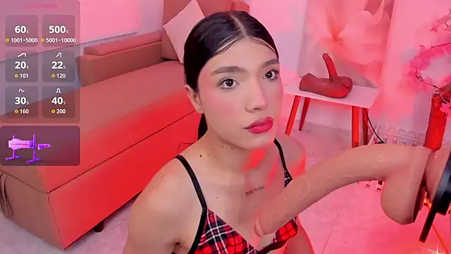 May Fox  online show from May 26, 8:40 pm